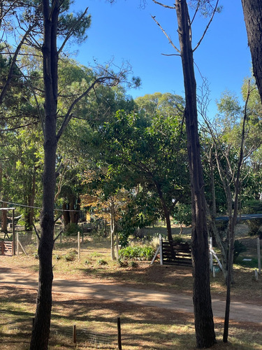 Guazuvirá Frente A La Playa, De La Principal A La Derecha Dos Cuadras
