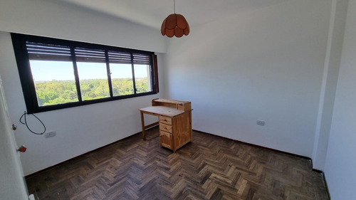 Imagen 5 de 12 de Departamento En Venta De 1 Dormitorio - Calle 51 Esq. 2 - La Plata