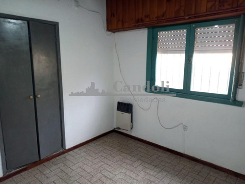 Casa En Ph 3 Ambientes En Venta - Barrio Bosque Grande, Con Garaje Y Apto Crédito