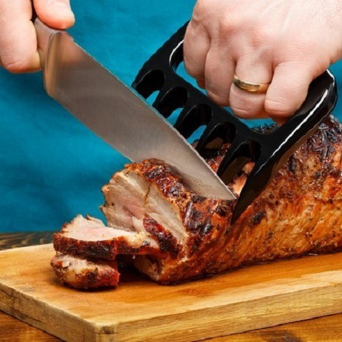 Imagem 4 de 5 de Tabua Churrasco Carne Corte Madeira Presente + Garra De Urso