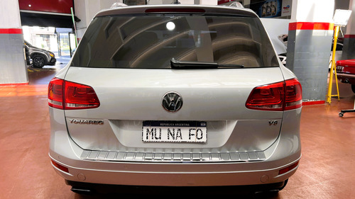 Volkswagen TOUAREG 4.2 V8 FSI PREMIUM