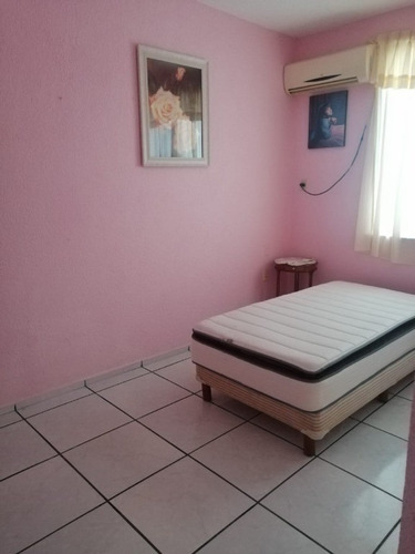 Imagen 21 de 27 de Casa En Venta