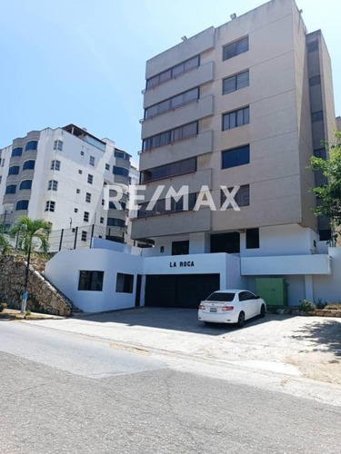 Apartamento Semi Amoblado En Excelente Conjunto Privado, Paraíso Ii, Maneiro, Pampatar, Isla De Margarita, Nueva Esparta - Cod. 0698