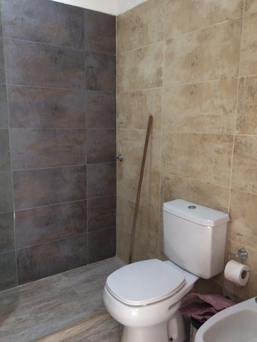 Imagen 11 de 22 de Hermoso Departamento En Dos Plantas. Doble Balcón. Piscina . Cochera Mf. 535577