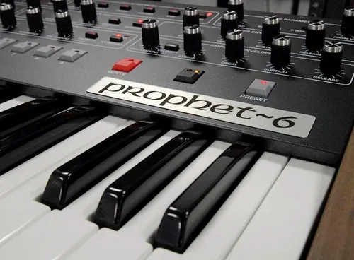 Sintetizador Sequential Prophet 6 Analogico Palermo
