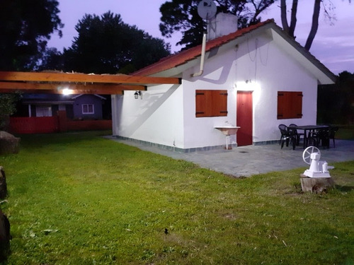 Imagen 13 de 14 de Chalet Valeria Del Mar Parque 800 M2 3 Ambientes Cable Wifi. Temporada 2022/2023