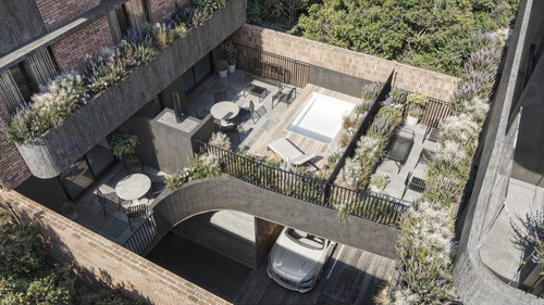 Departamento En Centro Con Patio Y Pileta Exclusivos