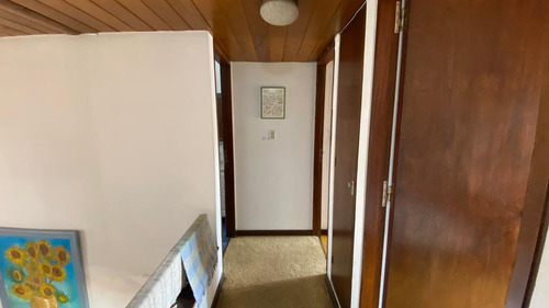 Casa En Venta - 4 Dormitorios 3 Baños - Cocheras - 234mts2 - Mar Del Plata