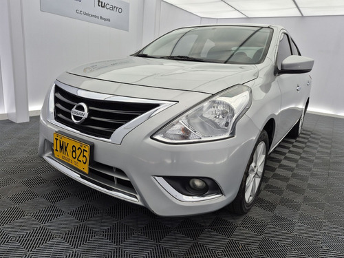 Nissan Versa 1.6 Advance