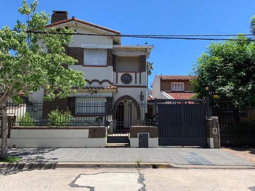 Chalet En Venta Quilmes Centro Casa