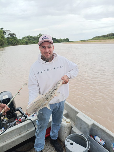 Excursiones De Pesca Pueblo Brugo Entre Rios