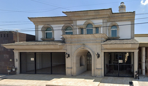 Venta De Casa En San Nicolas De Los Garza