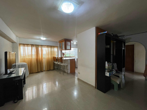 Apartamento En Venta El Vigía Los Teques