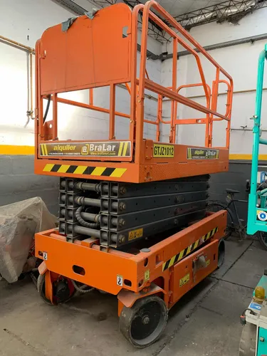 Plataforma Tijera Elevacion 10/12mts Sinoboom Usada