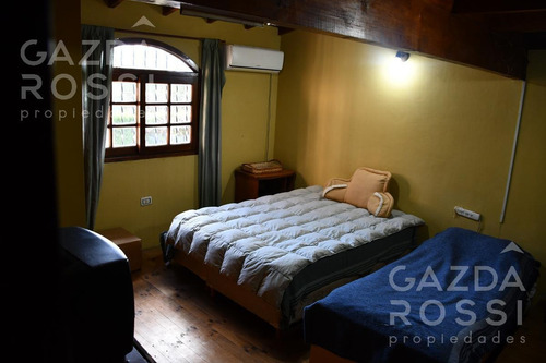 Imagen 15 de 21 de Casa - Adrogue