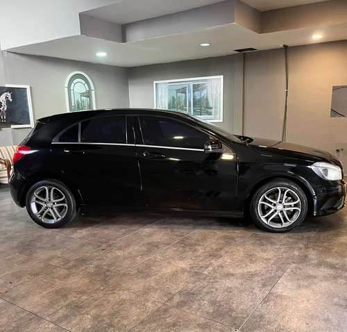 Mercedes-Benz Clase A 1.6 A 200 At Urban B.efficiency 156cv
