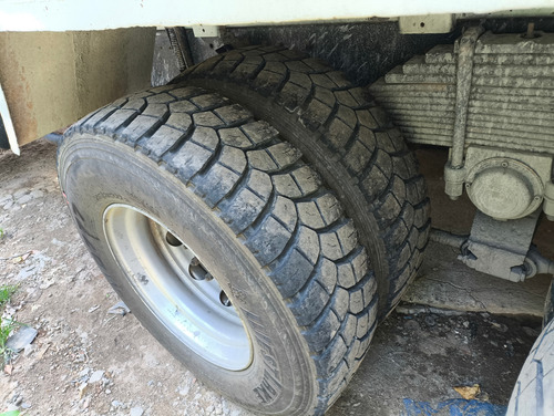 Vw 31260 Ano 2008 6x4 Traçado Com Tanque Pipa