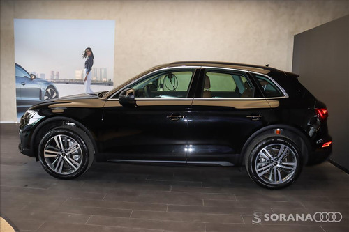 Audi Q5 2.0 45 TFSI GASOLINA PRESTIGE QUATTRO S TRONIC