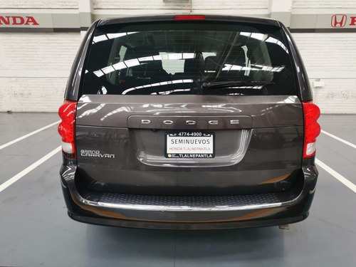 Imagen 6 de 15 de Dodge Grand Caravan 2018 3.6 Se At