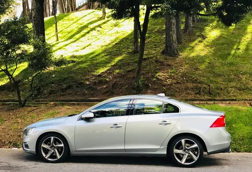 Volvo S60 1.6 T4 R-design