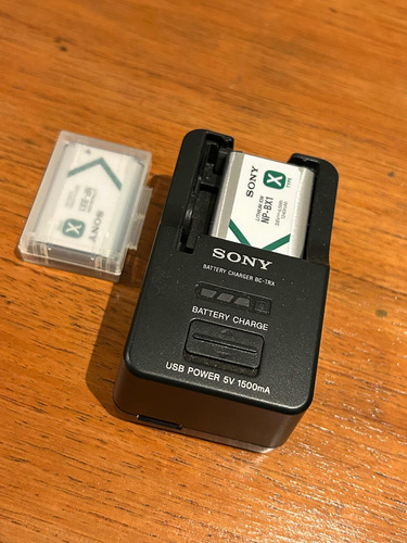 Cargador Sony Bc-trx + Bateria No-bx1 Rx100 Iii Iv V Rx1
