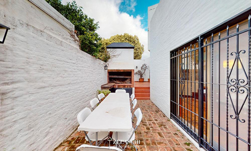 Casa En Venta: Sobre Calle Bobsin - Ciudad Jardín