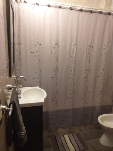 Imagen 11 de 14 de Duplex Venta - Castelar Sur - 8 Cuadras Estacion
