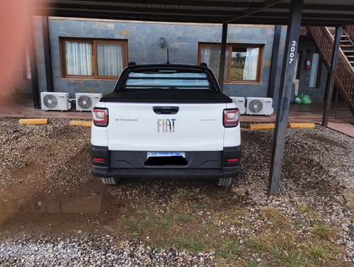 Fiat Strada 1.4 8v Freedom Cd
