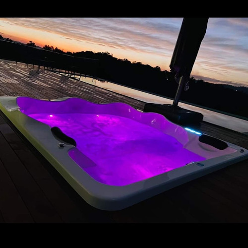 Spa Copacabana Hidro/aquecedor E Cromo 7 Lugares Completa !!