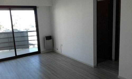 Imagen 8 de 13 de Departamento En Venta En Moron Sur