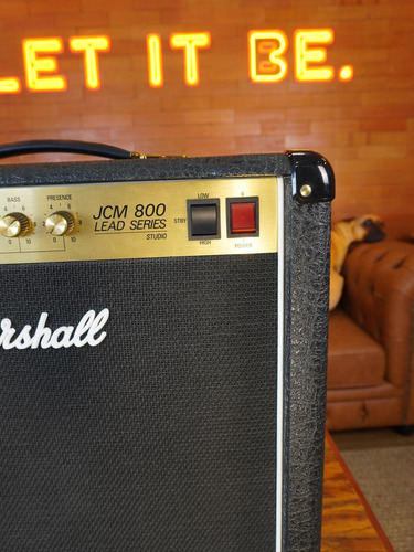 Marshall Jcm 800 Lead Series 20w Celestion Vtjr 10 Preto (Usado)