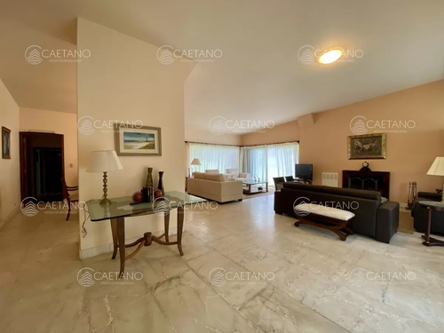 Alquiler Casa Con Terreno De 6600m2 Por Pedragosa Sierra, Punta Del Este