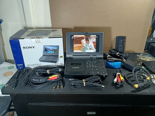 Videocasetera Sony Minidv Hdv  Gv-hd700/1 Con Pantalla