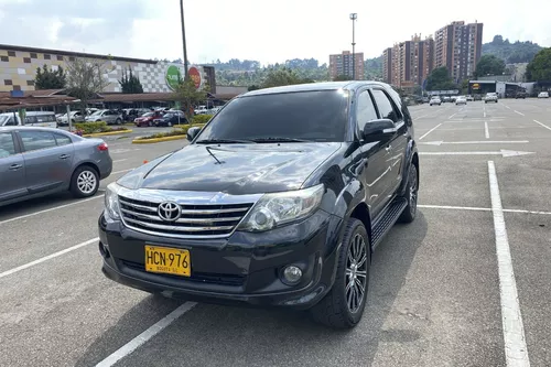 Toyota Fortuner 2.7l 4x2