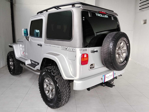 Troller T4 Teto Rigido 2.8 Tdi 4x4 2005 Prata Equipado