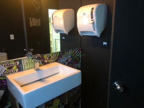 Excelente Local Con Departamento En La Barra- Ref: 36776
