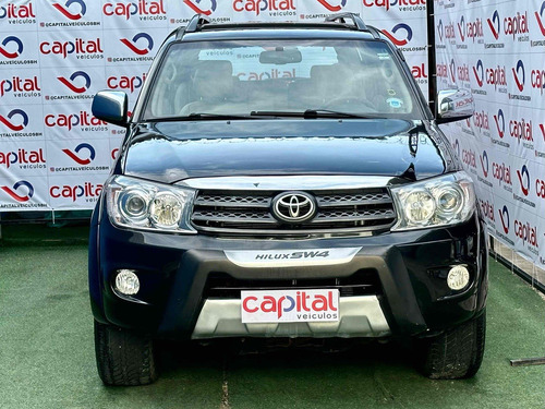 Toyota Hilux SW4 4.0 SRV 4X4 V6 24V GASOLINA 4P AUTOMÁTICO