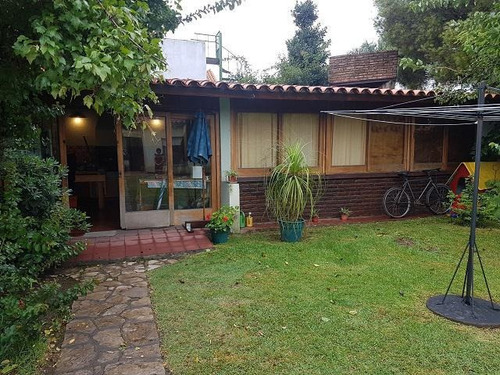 Imagen 14 de 18 de Casa Con 3 Dormitorio, Parque Y Quincho - Quilmes Oeste