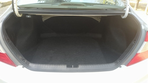 Honda Civic Dmt Lx Sedan At