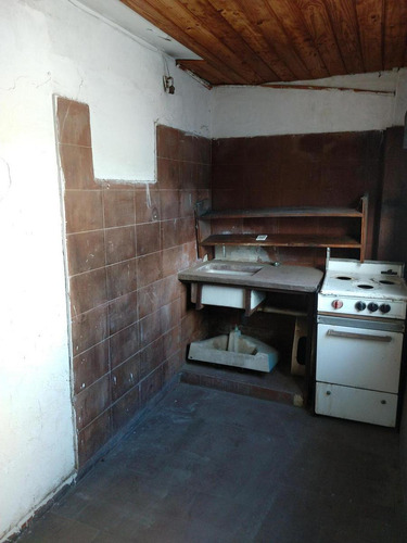 Villa Adelina-av.ader-drago-propiedad Uso Oficina-comercial-galpón-industrial-303m2 Terreno