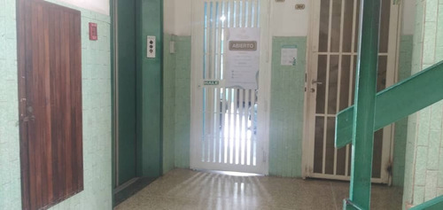 Imagen 4 de 5 de Alquilo Consultorio En Valencia Av Bolivar Centro Profesional Kerdell