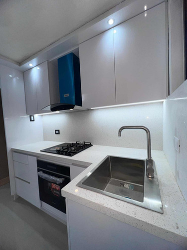 Bello Apartamento En Lomas De Mañongo Naguanagua