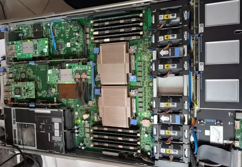 Servidor Dell Poweredge R610 Ram 72b Hd2 D 600gb 24 Nucleos (Usado)