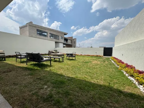 Casa Nueva Venta Excelentes Acabados, Dentro De Residencial Con Casa Club, Seguridad En Metepec Por Ave. Lerma.