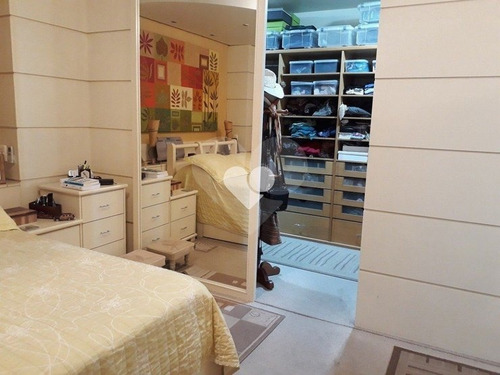Casa 4d, Suíte, Lareira, Churrasq., Pátio E 3 Vaga - 28-im438967