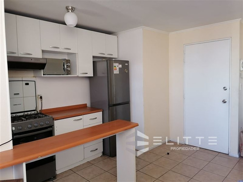 Imagen 3 de 14 de Departamento En Venta De 3 Dorm. En Quinta Normal
