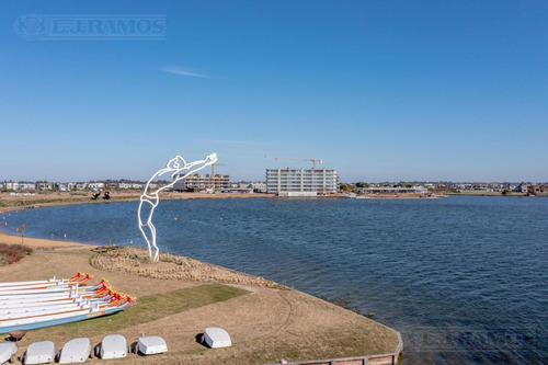 Imagen 21 de 30 de Terreno Al Lago En Venta- Barrio Riberas - Puertos / Escobar