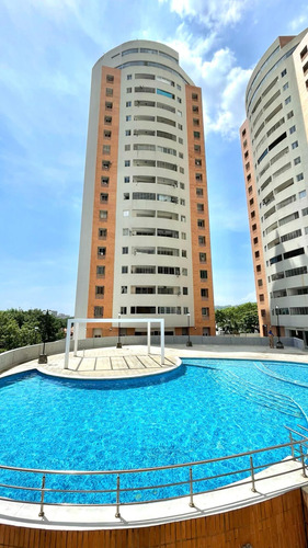 Clientes Alquilo Hermoso Apto. Resd Chelsea Court. El Parral