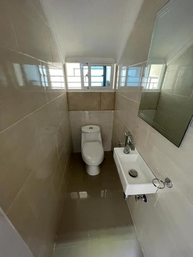 Imagen 7 de 13 de Casa En Venta Autopista De San Isidro
