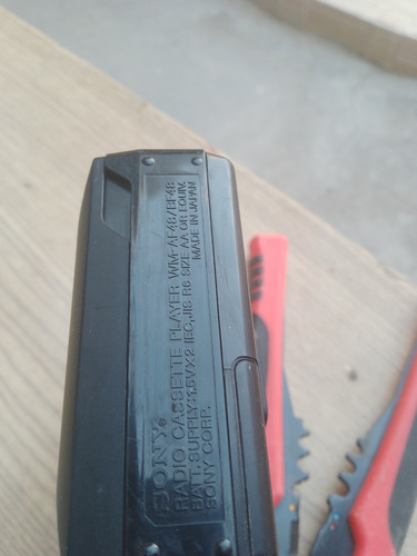Walkman Sony Cassette Y Radio Fm Y Am Sin Funcionar (Usado)